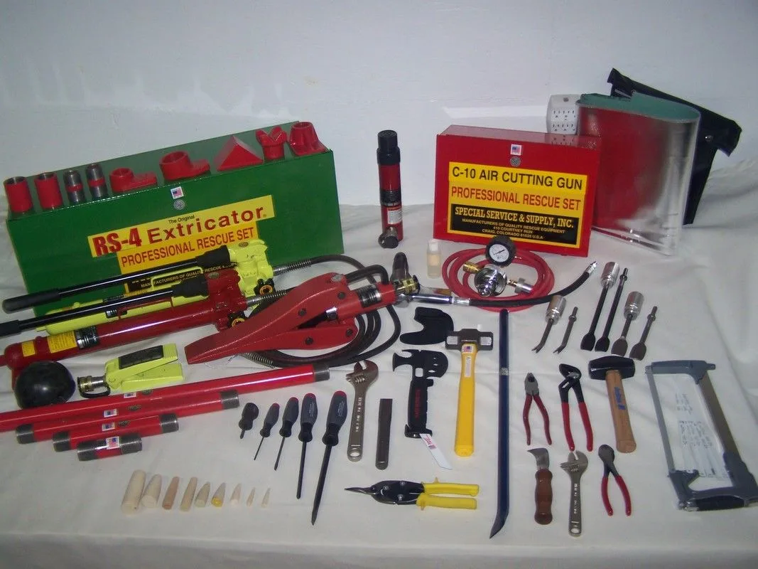 EXTRICATOR RS-4 Aircraft Rescue Set picture